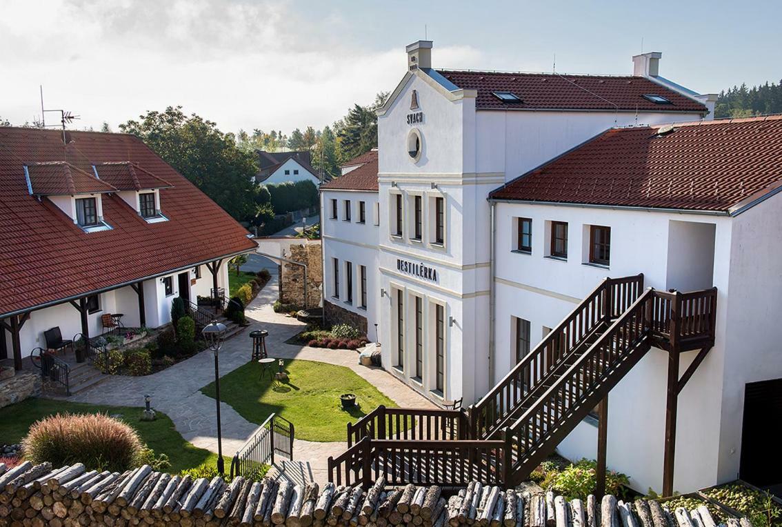 Wellness Hotel Svachovka Mirkovice Екстер'єр фото